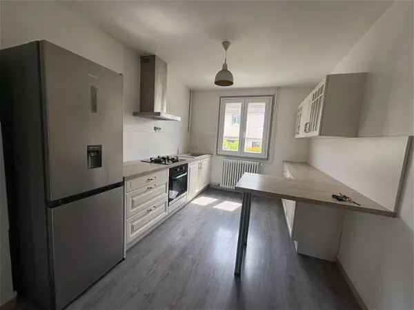 Location maison 4 pièces - 82m² à Chateauroux (36000)