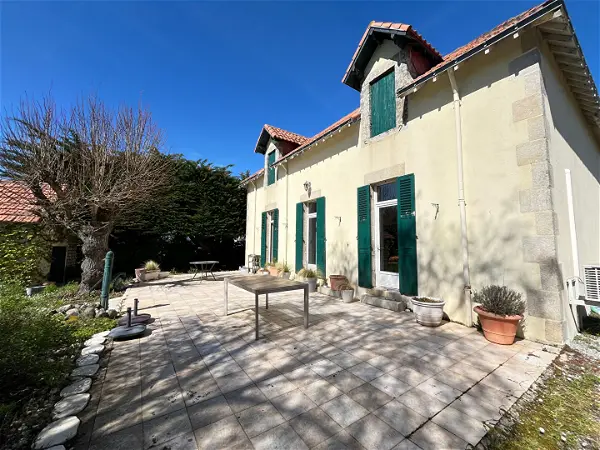 Maison à vendre - MESQUER, 6 pièces