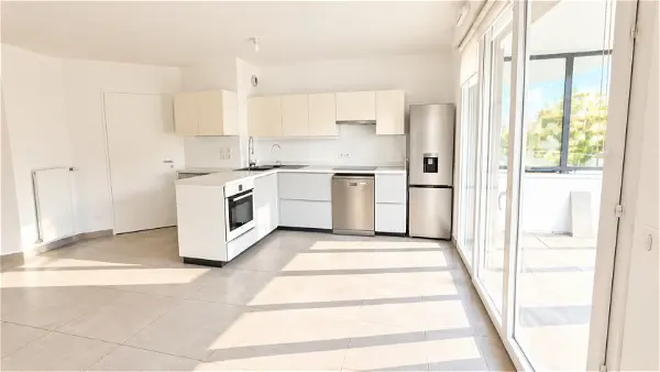 Appartement à vendre - MEYLAN, 3 pièces