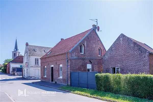 Maison à vendre - VENDEGIES AU BOIS, 6 pièces
