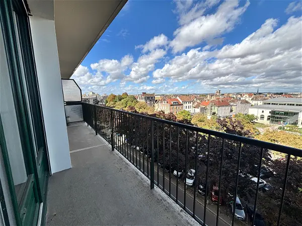 Location appartement 5 pièces - 106.21m² à Troyes (10000)