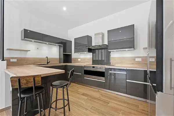 Appartement à vendre - VALLAURIS, 3 pièces