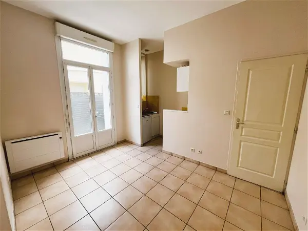 Appartement à louer - Grenoble, 1 pièce