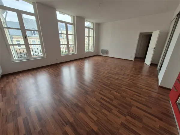 Appartement à louer - Cambrai, 2 pièces