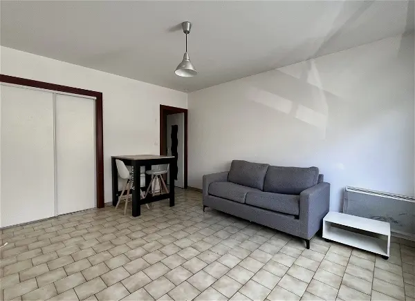 Location appartement 1 pièce - 27m² à Mont de marsan (40000)