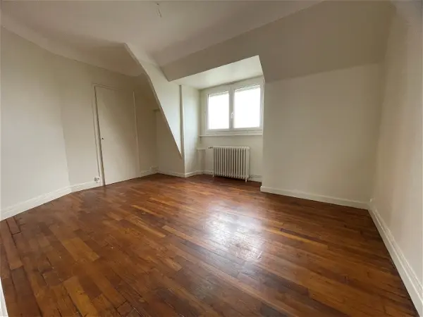 Appartement à louer - ST BRIEUC, 4 pièces