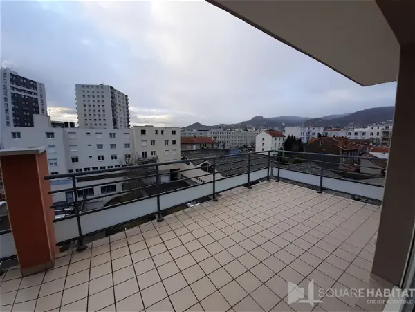 Appartement à louer - CLERMONT-FERRAND, 3 pièces