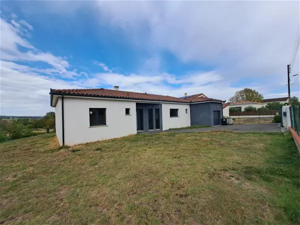 Location maison 4 pièces - 103.25m² à Lagardelle sur leze (31870)