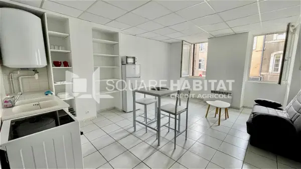 Studio à louer - Privas