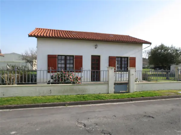 Maison à vendre - GRAYAN ET L HOPITAL, 4 pièces