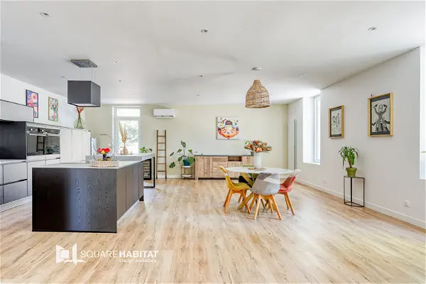 Maison à vendre - BAZUS, 8 pièces