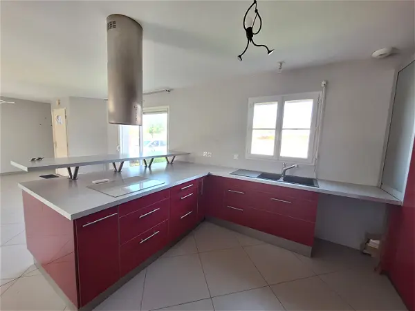 Location maison 4 pièces - 108.6m² à Semussac (17120)