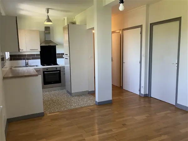 Appartement à louer - TOURS, 3 pièces