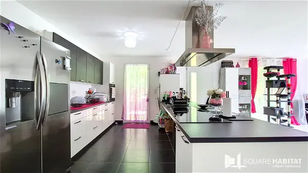 Maison à vendre - BOURGBARRE, 5 pièces