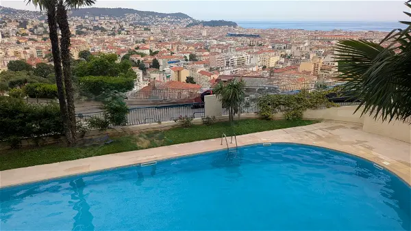 Location appartement 1 pièce - 18.23m² à Nice (06100)