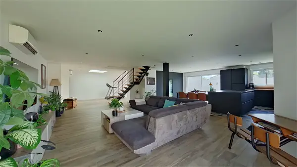 Achat maison 6 pièces - 215m² à Neuville de poitou (86170)