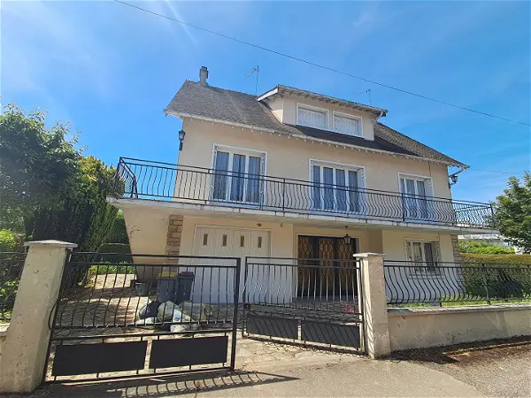Achat maison 10 pièces - 162m² à Joigny (89300)