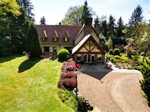 Maison à vendre - CHALLES, 13 pièces