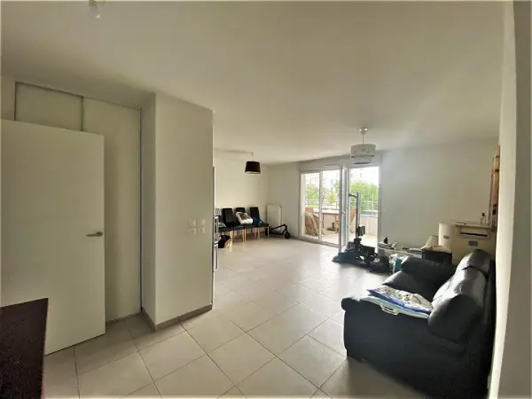 Appartement à louer - Saint-Maurice-de-Beynost, 3 pièces