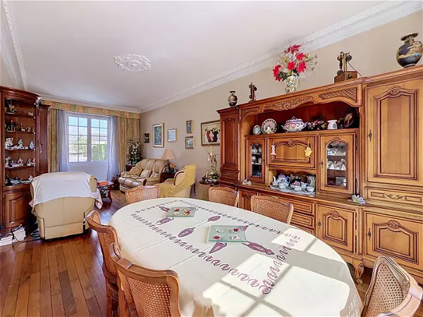 Maison à vendre - LAVAL, 5 pièces