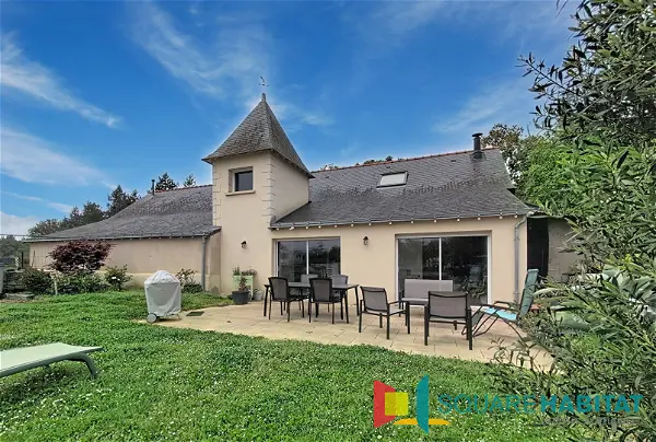 Maison à vendre - FENEU, 7 pièces