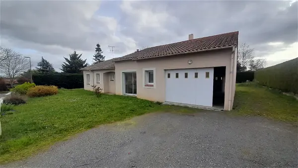 Maison à vendre - BEAUPREAU EN MAUGES, 5 pièces