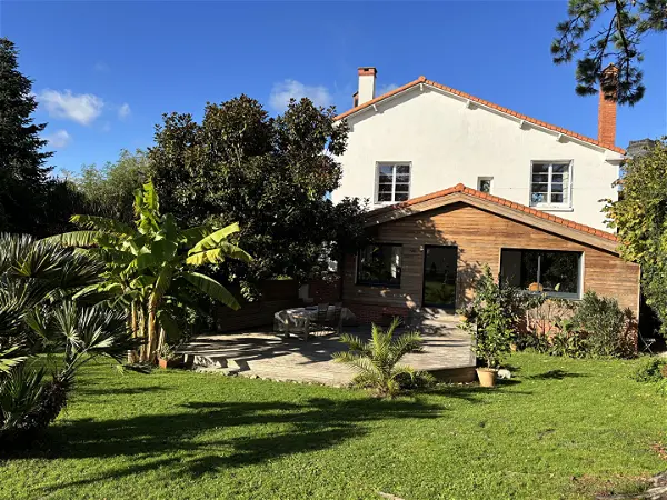 Maison à vendre - AIZENAY, 8 pièces