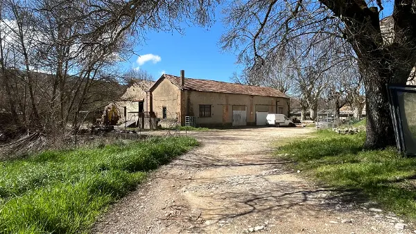 Local commercial à vendre - SAIGNON