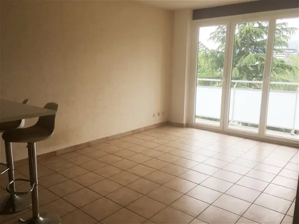 Location appartement 2 pièces - 43.91m² à La motte-servolex (73290)