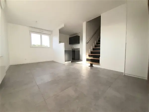 Location appartement 4 pièces - 66.96m² à Saint-priest (69800)
