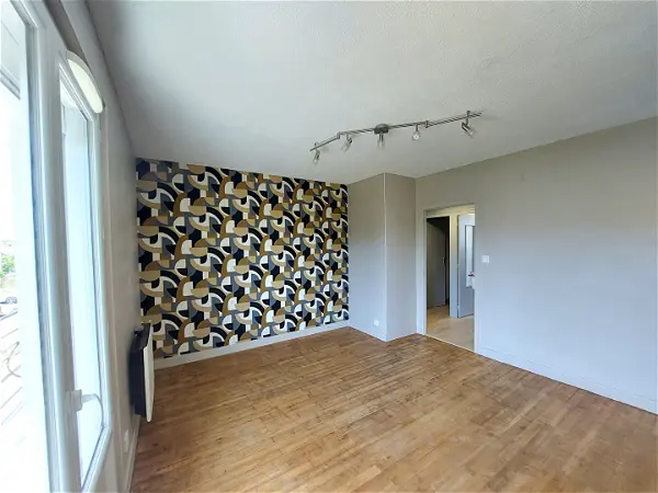 Location appartement 3 pièces - 47.14m² à Saintes (17100)