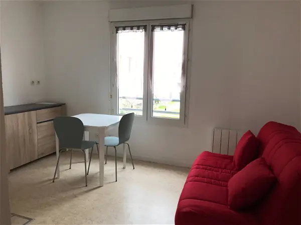 Location appartement 1 pièce - 28.93m² à Chartres (28000)