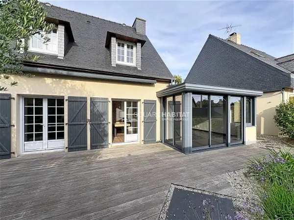 Maison à louer - SAINT MALO, 6 pièces