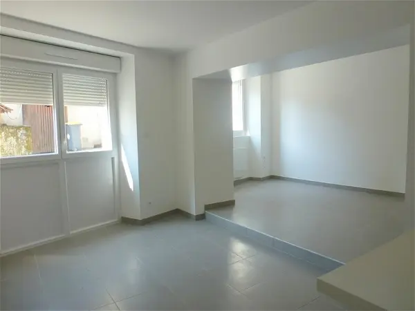 Appartement à louer - Vaulnaveys-le-Haut, 3 pièces