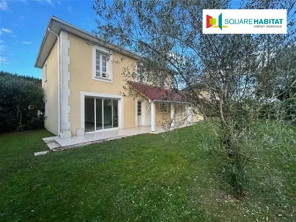 Maison à louer - LONS, 6 pièces