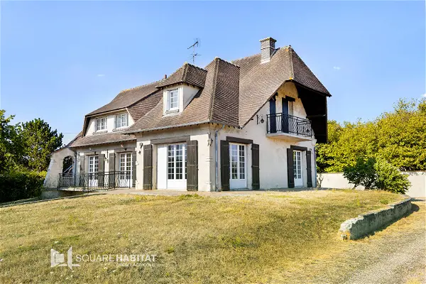 Achat maison 7 pièces - 203.4m² à Conches en ouche (27190)