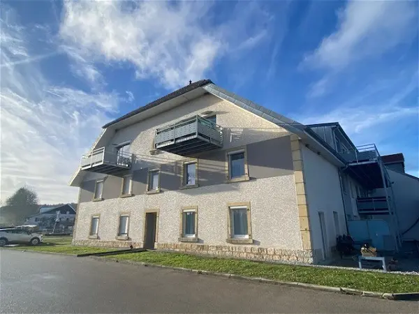 Location appartement 4 pièces - 100.05m² à Vuillecin (25300)