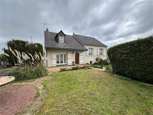 Achat maison 5 pièces - 124m² à Chinon (37500)