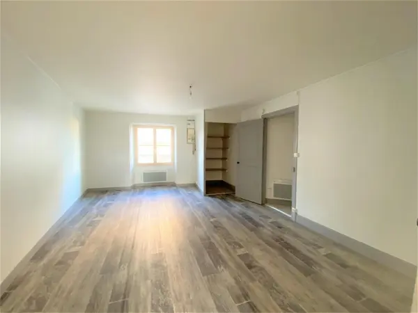 Location appartement 2 pièces - 37.81m² à Vivonne (86370)