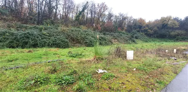 Terrain à vendre - SAINT HILAIRE SAINT FLORENT - 710 m²