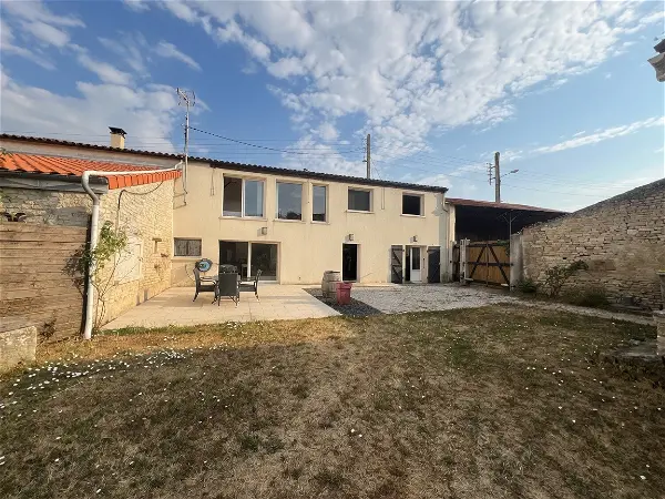 Achat maison 6 pièces - 187.5m² à Aigrefeuille d aunis (17290)