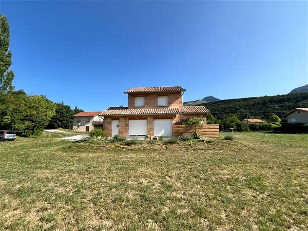 Achat maison 4 pièces - 123m² à La faurie (05140)