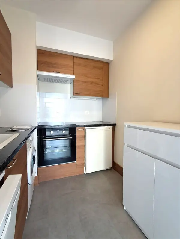 Appartement à louer - CHAUMONT, 2 pièces