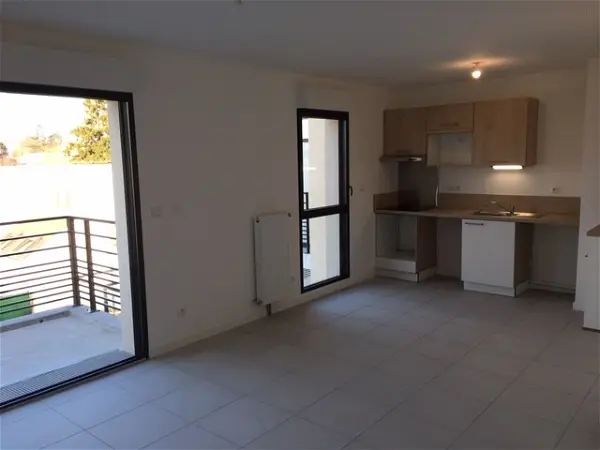 Appartement à louer - SAINT-JEAN-DE-BRAYE, 2 pièces