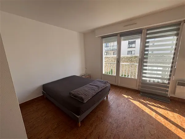 Appartement à louer - LAVAL, 1 pièce