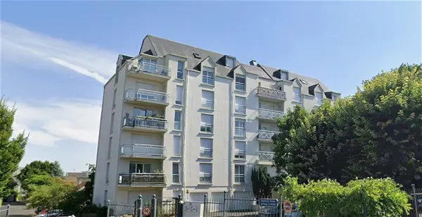 Appartement à vendre - LA RICHE, 1 pièce