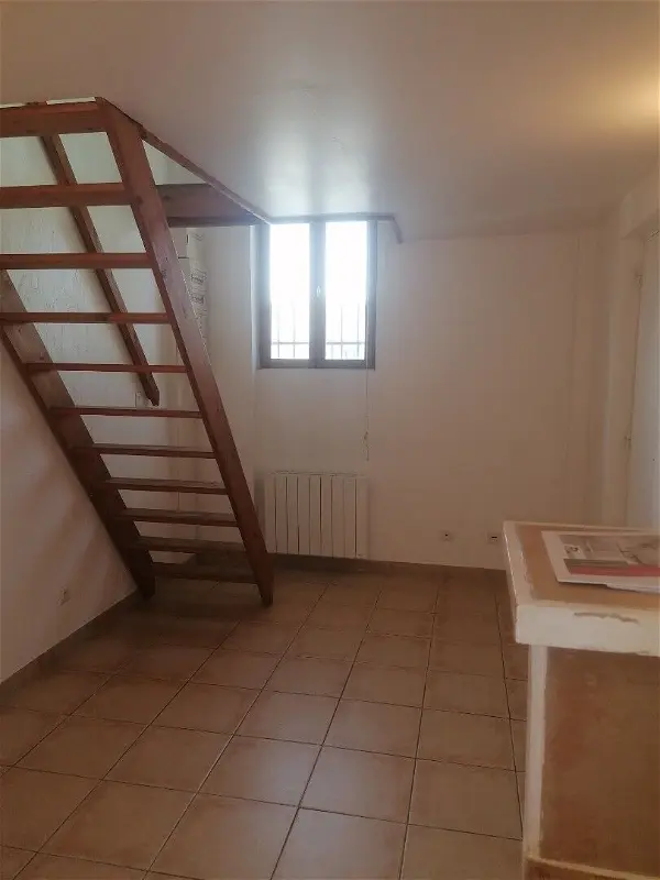 Location appartement 2 pièces - 29m² à Saint-maurice-de-beynost (01700)