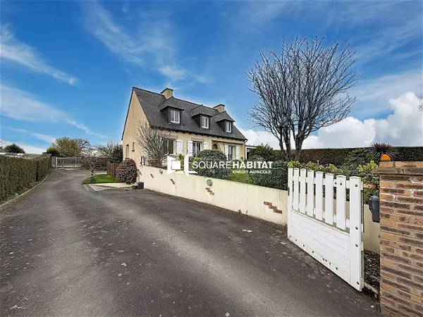 Maison à vendre - YVIGNAC LA TOUR, 6 pièces