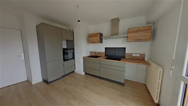 Appartement à vendre - CHATELLERAULT, 4 pièces