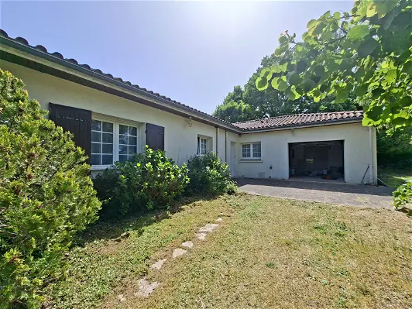 Maison à vendre - ST HILAIRE DE VILLEFRANCHE, 5 pièces